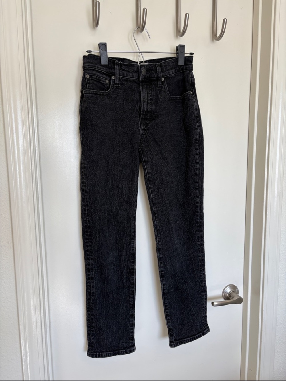 Madewell The Mid-Rise Perfect Vintage Jean in Faded Black - Size 25